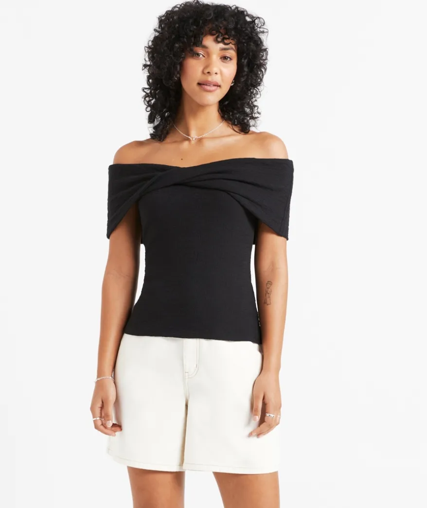 CARLY OFF THE SHOULDER TEXTURED TOP