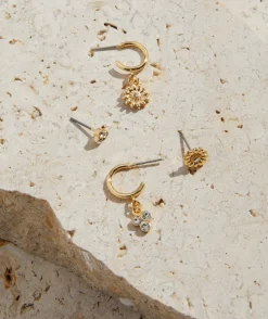 GOLD PLATED FLOWER STUD & HOOP PACK
