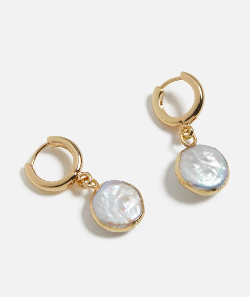 GOLD PLATED FRESHWATER PEARL DROP MINI HUGGIE EARRING