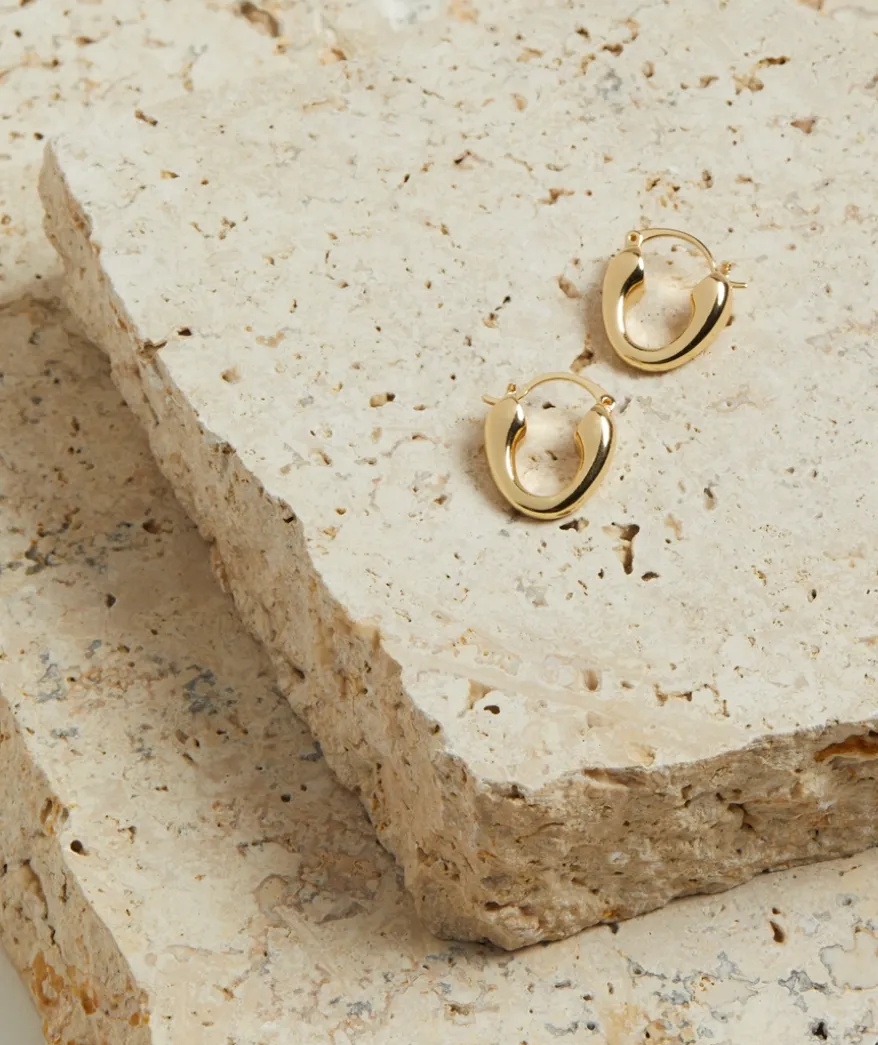 GOLD PLATED MINI TRIANGLE