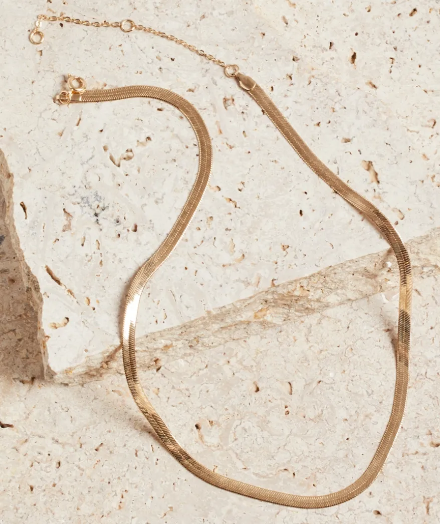 GOLD PLATED SNAKE CHAIN NECKLACE