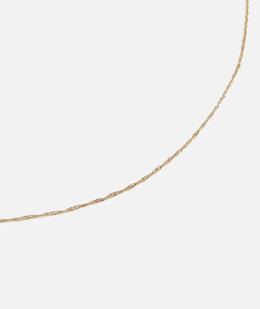 GOLD PLATED THIN TWIST NECKLACE