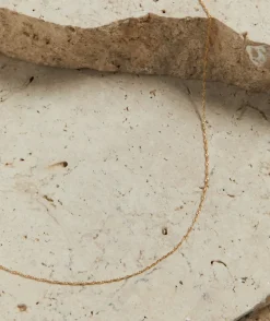 GOLD PLATED THIN TWIST NECKLACE