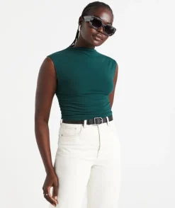 HANNAH RUCHED TOP