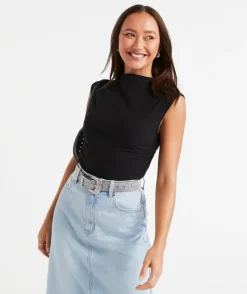 HANNAH RUCHED TOP