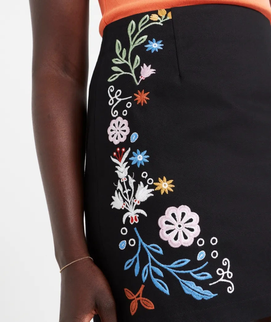 HAZEL EMBROIDERED MINI SKIRT