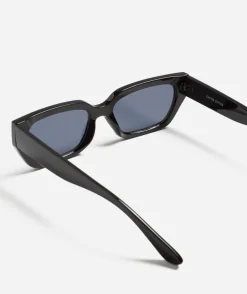 ILAYDA CAT EYE SUNGLASSES - BLACK