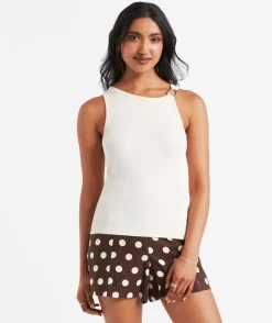 MACKENZIE BUCKLE TOP