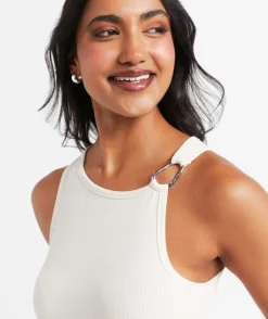 MACKENZIE BUCKLE TOP