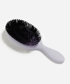 MANE ATTRACTION - SYNTHETIC BRISTLE STYLING BRUSH