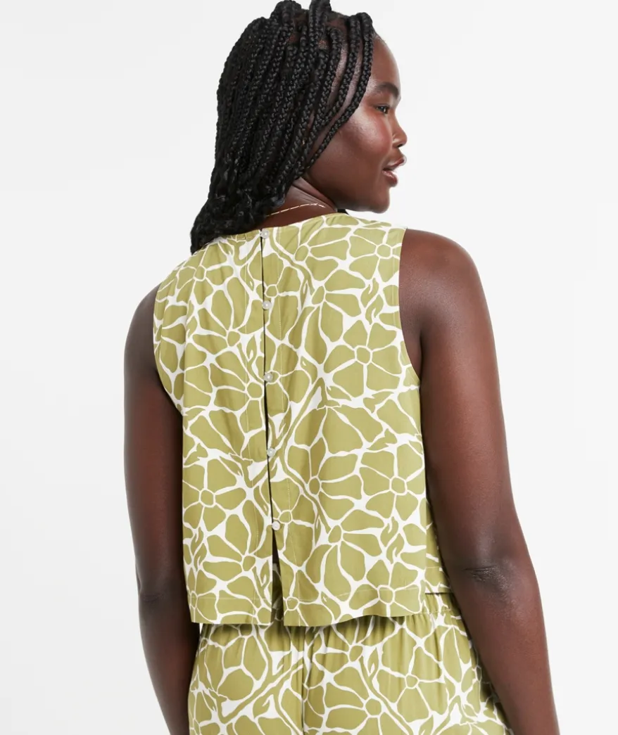 MIA SLEEVELESS BUTTON BACK TOP