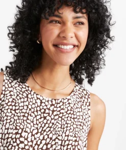 MIA SLEEVELESS BUTTON BACK TOP