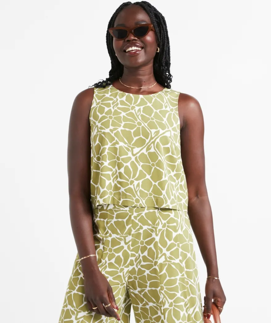 MIA SLEEVELESS BUTTON BACK TOP