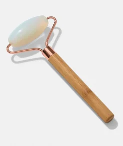 MOONSTONE BAMBOO HANDLE FACE ROLLER