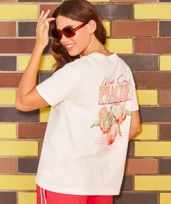 PEACHES OVERSIZED GRAPHIC TSHIRT
