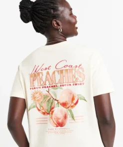 PEACHES OVERSIZED GRAPHIC TSHIRT