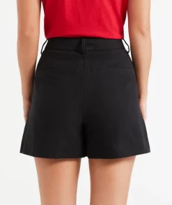 RAINE TEXTURED SHORT