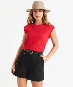 RAINE TEXTURED SHORT