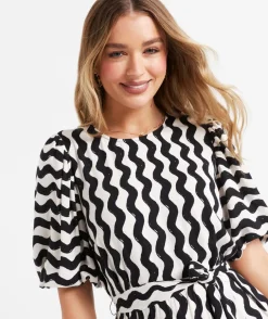 ROSANA PRINTED TIERED MIDI DRESS