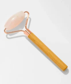 ROSE QUARTZ BAMBOO HANDLE FACE ROLLER