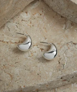 SILVER PLATED TEAR DROP EARRINGS