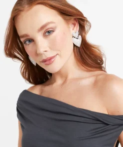 SILVER RHINESTONE HEART DROP EARRING