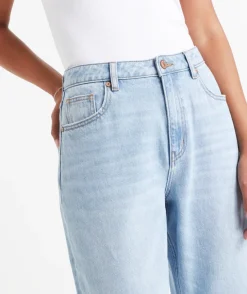 THE BARREL LEG DENIM JEAN