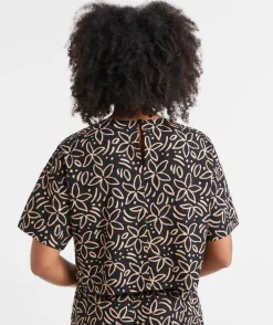 THE EUROPEAN LINEN BLEND PRINTED TEE