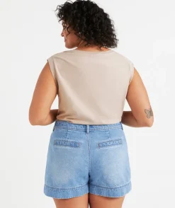 THE PATCH POCKET DENIM SHORT